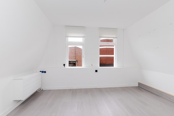 Medium property photo - Bergse Dorpsstraat 112, 3054 GG Rotterdam